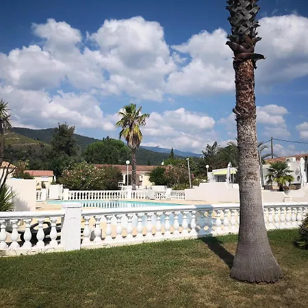 Hébergement de vacances House With One Bedroom In Prunellidifiumorbo With Shared Pool And Furnished Terrace 18 Km From The Beach Prunelli-di-Fiumorbo
